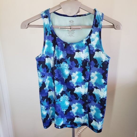 Work out tank! - Picture 1 of 4